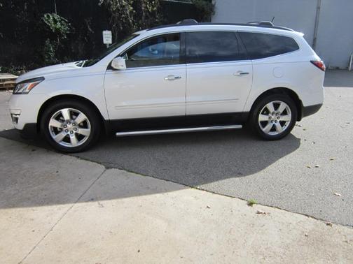 2017 Chevrolet Traverse Premier