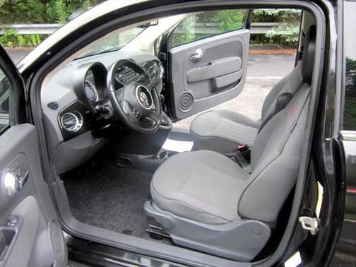 2012 FIAT 500 Lounge