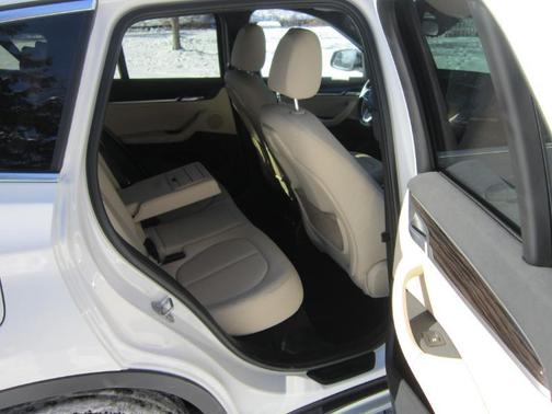 2017 BMW X1 xDrive 28i