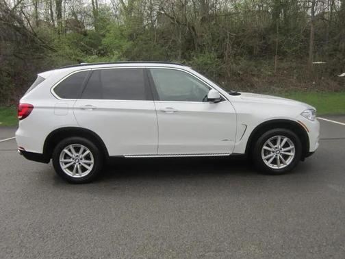 White 2014 BMW X5 xDrive35i