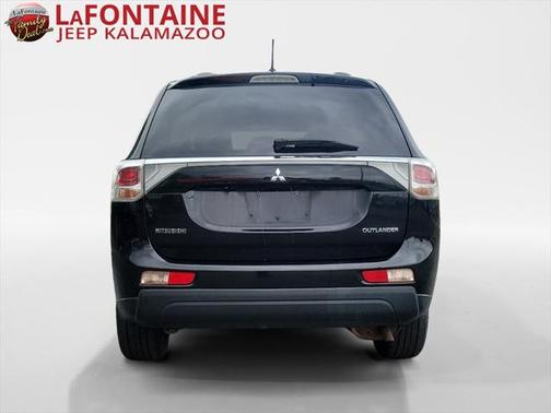 2014 Mitsubishi Outlander SE