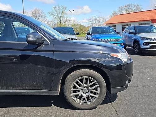 2014 Mitsubishi Outlander SE