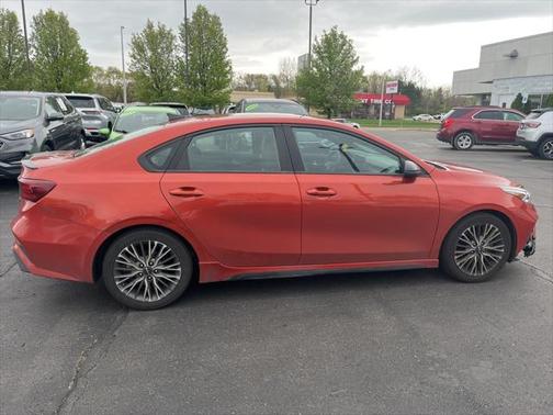 2022 Kia Forte GT-Line