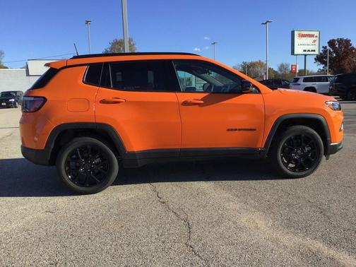 2026 Jeep Compass Latitude