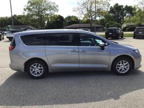 2017 Chrysler Pacifica Touring