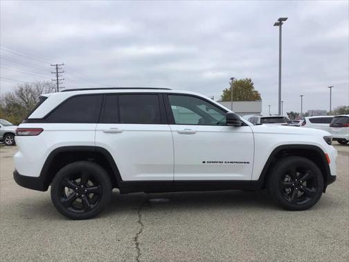2025 Jeep Grand Cherokee Altitude