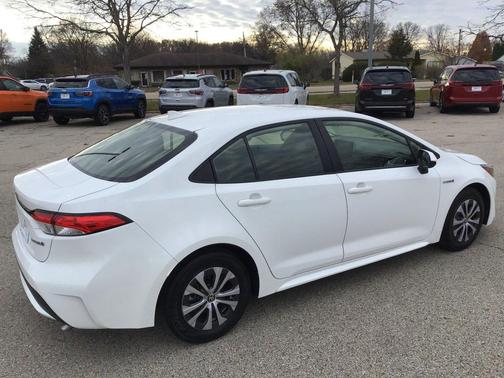 2021 Toyota Corolla Hybrid LE