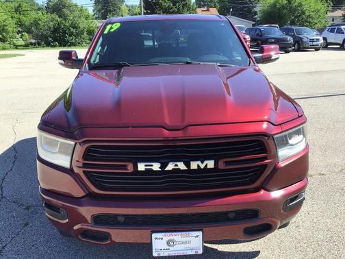 Delmonico Red Pearlcoat 2019 RAM 1500 Big Horn