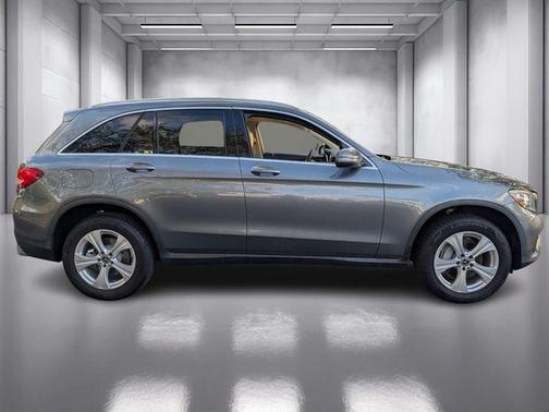 2018 Mercedes-Benz GLC 300 Base