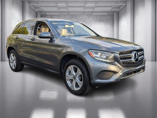 2018 Mercedes-Benz GLC 300 Base