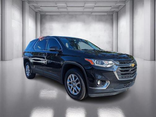2018 Chevrolet Traverse LT Cloth