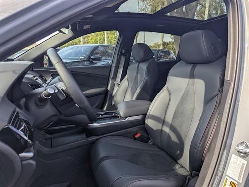 2025 Acura RDX Base