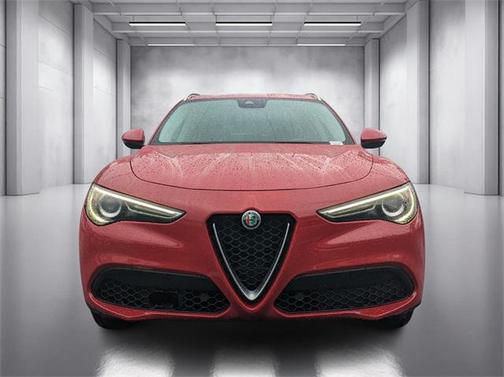 2018 Alfa Romeo Stelvio Base