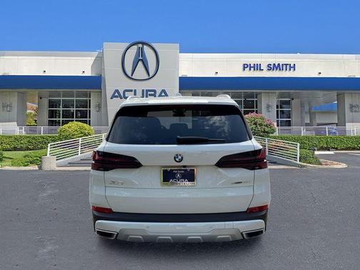 Alpine White 2026 BMW X5 sDrive40i