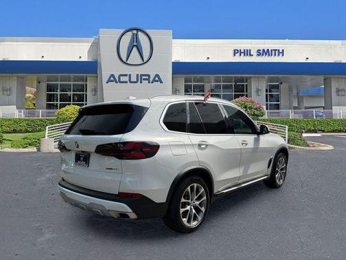 Alpine White 2026 BMW X5 sDrive40i
