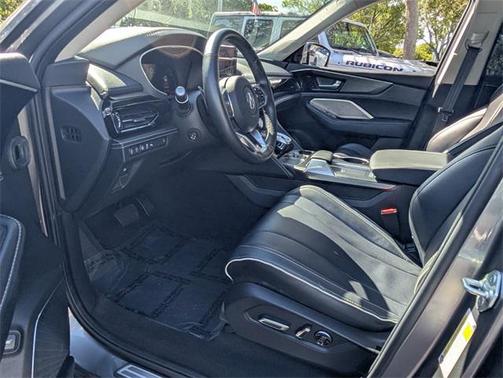 2023 Acura MDX Advance Package