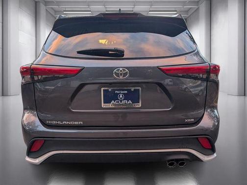 2023 Toyota Highlander XSE