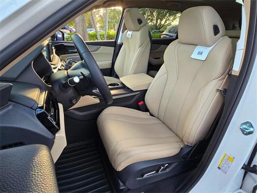 2025 Acura MDX Standard