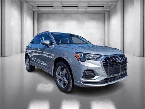 2020 Audi Q3 45 Premium