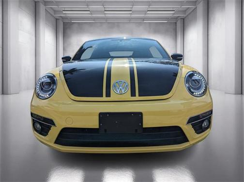 2014 Volkswagen Beetle 2.0T GSR