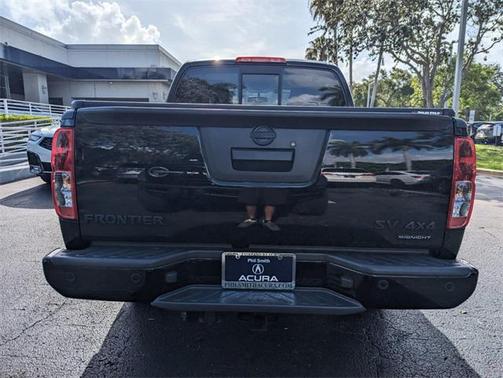 2021 Nissan Frontier SV