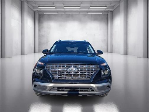 2022 Hyundai VENUE SEL