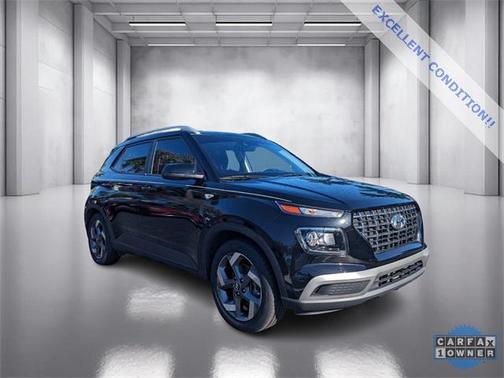 2022 Hyundai VENUE SEL