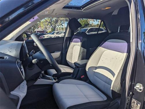 2022 Hyundai VENUE SEL