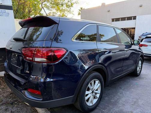 2020 Kia Sorento LX