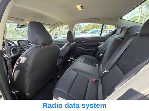 2022 Nissan Altima SR FWD