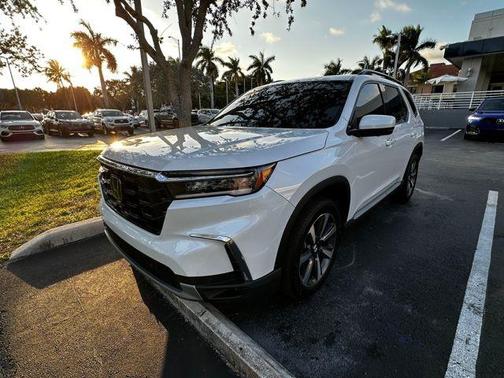 2025 Honda Pilot Elite