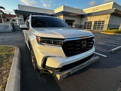 2025 Honda Pilot Elite