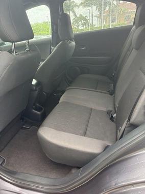 Modern Steel Metallic 2021 Honda HR-V 2WD Sport