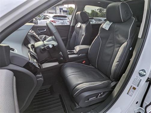 2025 Acura RDX Advance Package