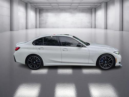 Alpine White 2023 BMW M340 M340i