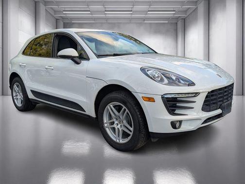 2018 Porsche Macan Base
