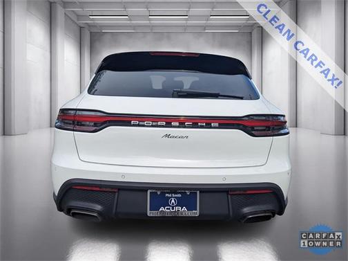 2024 Porsche Macan Base