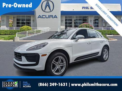 2024 Porsche Macan Base
