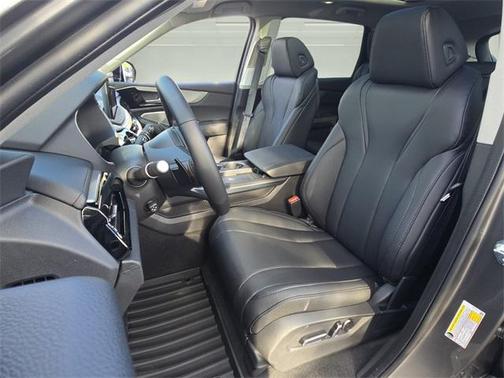 2025 Acura MDX Standard