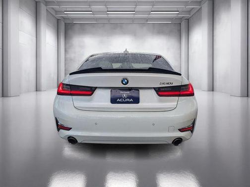 2019 BMW 330 330i