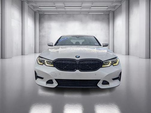2019 BMW 330 330i