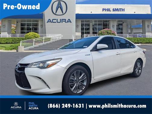 2017 Toyota Camry Hybrid SE