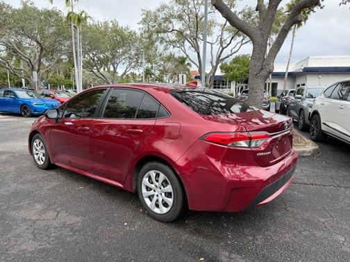 2022 Toyota Corolla LE
