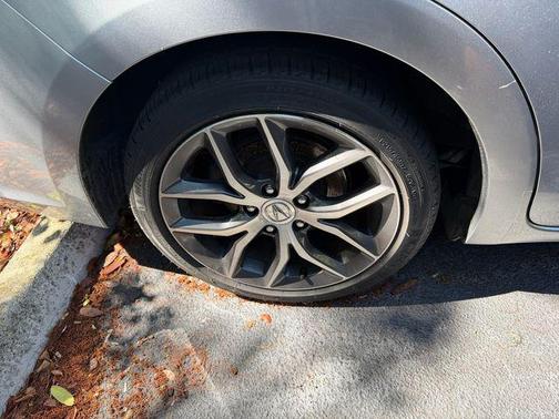 Lunar Silver Metallic 2020 Acura ILX Premium Package