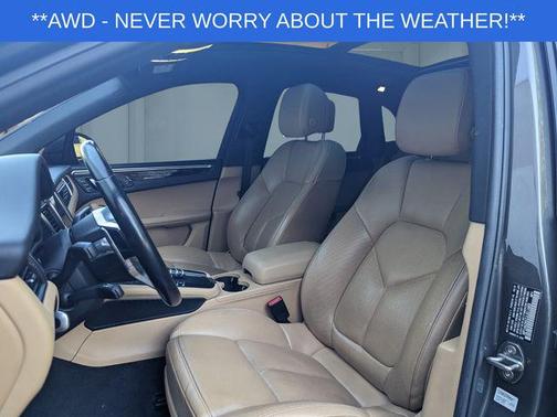 2018 Porsche Macan Base