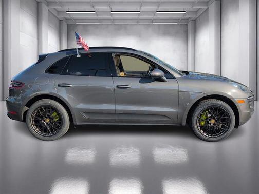 2018 Porsche Macan Base