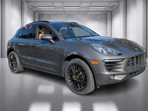2018 Porsche Macan Base