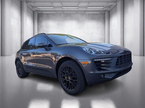 2018 Porsche Macan Base