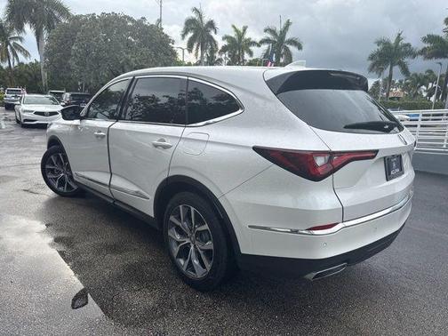 Platinum White Pearl 2023 Acura MDX Technology Package