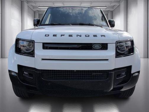 2023 Land Rover Defender 90 X-Dynamic SE